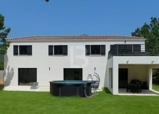 Solliès-Toucas Maison 7 Pièces, 200 m²