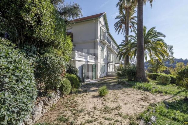 Grasse Appartement 3 Pièces, 122 m²