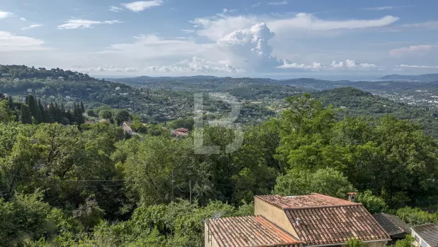 Grasse Maison 3 Pièces, 90 m²