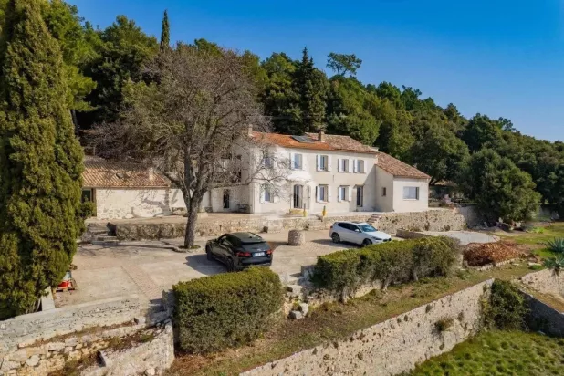 Grasse Maison 10 Pièces, 360 m²