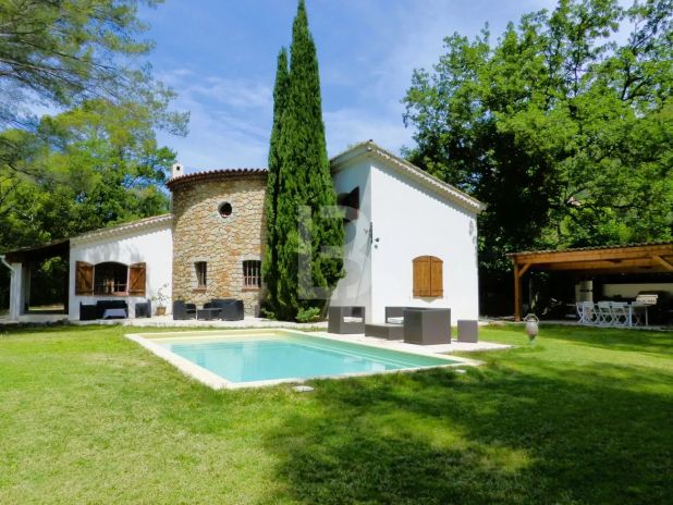 La Motte House 7 Rooms, 220 m²