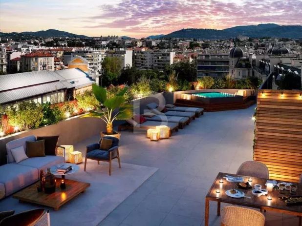 Nice Appartement 5 Pièces, 140 m²