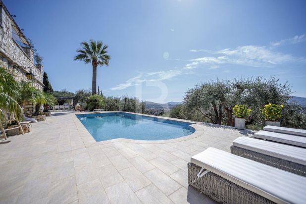 Mouans-Sartoux Maison 6 Pièces, 290 m²