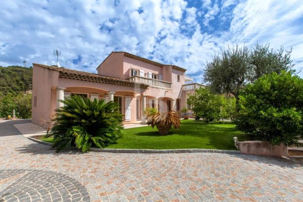 Villefranche-sur-Mer Maison 6 Pièces, 200 m²
