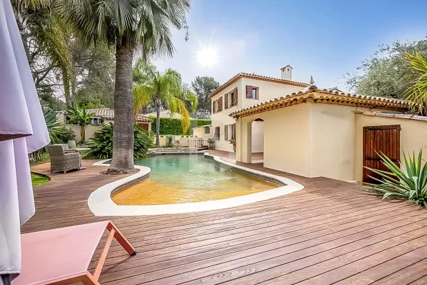 Mouans-Sartoux Maison 4 Pièces, 131 m²