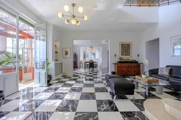Grasse Maison 0 Pièces, 270,84 m²