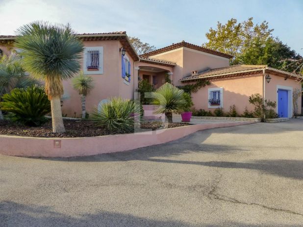 Garéoult Maison 5 Pièces, 150 m²