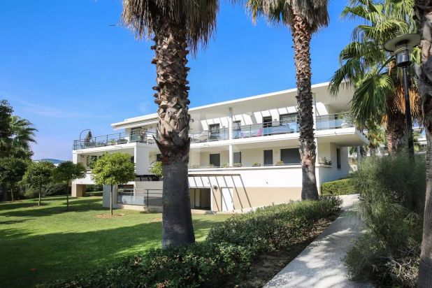 Juan-les-Pins Appartement 4 Pièces, 119 m²