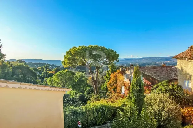 Mougins Maison 6 Pièces, 140 m²