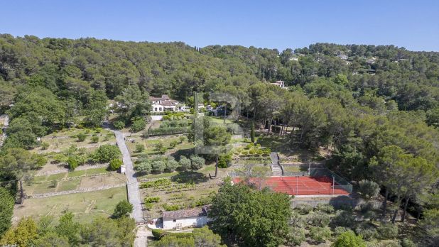 Mougins Maison 15 Pièces, 550 m²