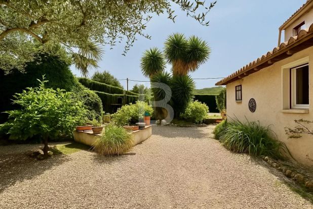 Vallauris Apartment 4 Rooms, 115 m²