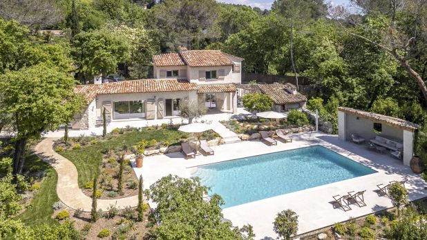 Roquefort-les-Pins House 8 Rooms, 0 m²