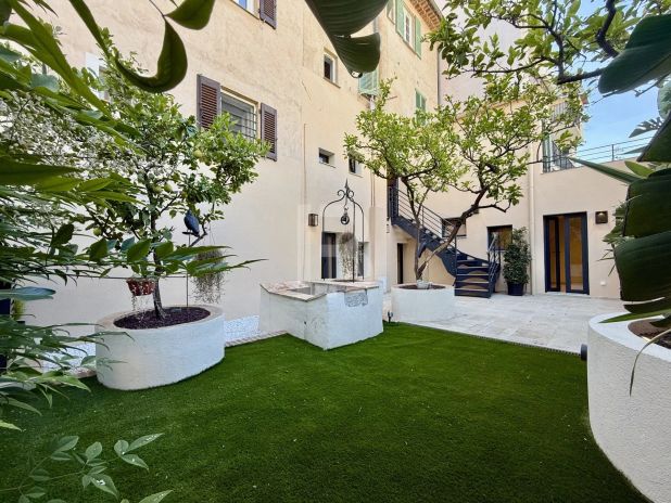 Antibes Apartment 5 Rooms, 107.61 m²